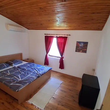 Rosemary & Thyme Homestay Mostar